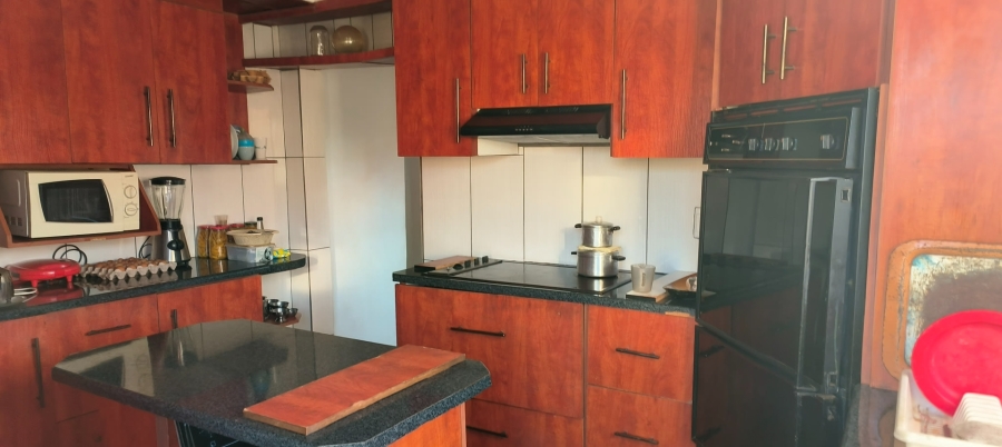 4 Bedroom Property for Sale in Jouberton North West